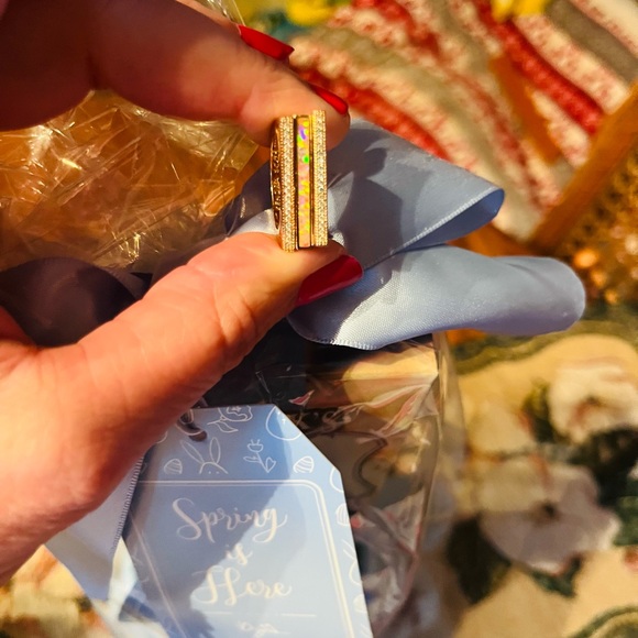 Kendra Scott ring - Picture 8 of 10